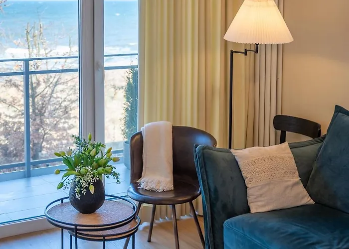 Navango Z Widokiem Na Morze *